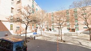 Pis  Carrer d'anníbal. Sabadell, "can puiggener" (barcelona). sin posesión (no se puede