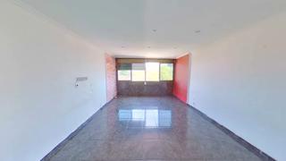 Appartement  Carrer de federico garcía lorca. Sant boi de llobregat  (barcelona). "okupado" (no se puede visit