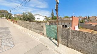 Xalet  Carrer de sant llorenç. Sant llorenç d´hortons (barcelona). sin posesión (no se puede vi