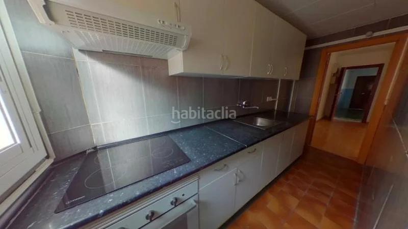 Foto 3db957fd-aeb2-4bb4-b3e3-84c81c7c775b. Appartement dans Can Mariner Santa Coloma de Gramenet