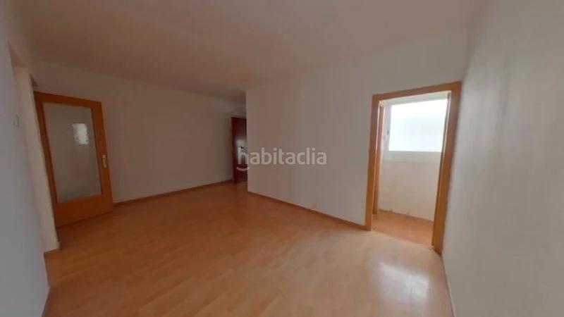 Foto e69bfa5f-c5ae-4502-b270-7da3e4fa7a96. Appartement dans Can Mariner Santa Coloma de Gramenet