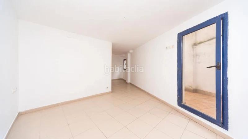 Foto 28d10a70-06fa-42e3-b938-50027f94f4cf. Piso (barcelona). "okupado" (no se puede visitar ni hipotecar) en Santa Coloma de Gramenet