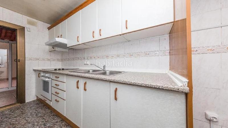 Foto bdd066f1-dc9e-4caf-b832-6df3e422c063. Appartement dans Can Mariner Santa Coloma de Gramenet