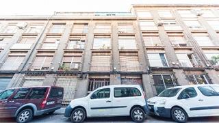 Etagenwohnung  Carrer del dr. torras i bages. Santa coloma de gramenet (barcelona). "okupado" (no se puede vis