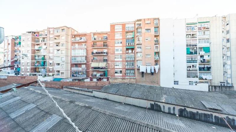 Foto 18327afd-7f8f-4428-b9de-3122e359f3ed. Pis a Santa Rosa Santa Coloma de Gramenet