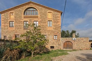 Chalet  Ronda sant pere. Santpedor (barcelona). sin posesión (no se puede visitar ni hipo