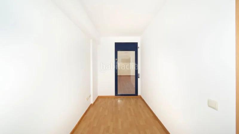 Foto 2969e80a-3dab-4e2a-bd07-bd874c90dd63. Piso (barcelona). "okupado" (no se puede visitar ni hipotecar). en Sitges