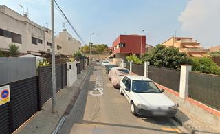 Xalet  Carrer del pedraforca. Vilanova i la geltrú, (barcelona). sin posesión (no se puede vis