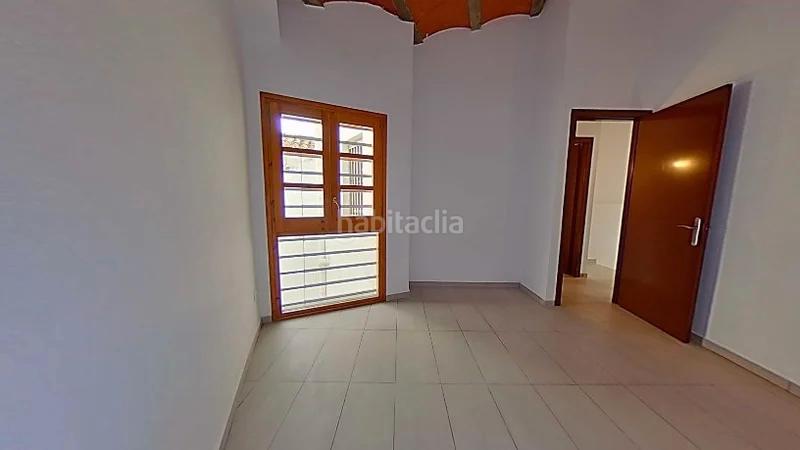 Foto 154fc103-c26b-4b48-a820-03a7d13aef4f. Piso (barcelona). "okupado" (no se puede visitar ni hipotecar). en Vilassar de Dalt