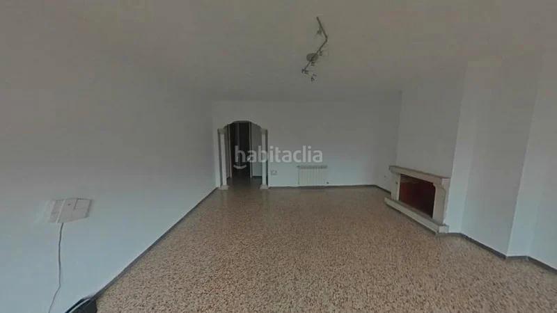 Foto 9aba3912-4470-4596-9145-feae173b9076. Piso (gerona). "okupado" (no se puede visitar ni hipotecar) en Blanes