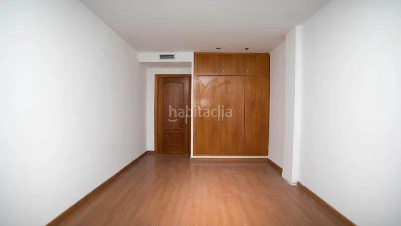 Foto b123ed3f-8319-4732-9c24-403117870824. Chalet in Centre Blanes