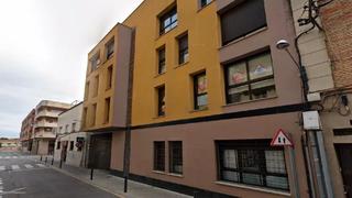 Pis  Carrer migdia. Figueres (gerona). sin posesión (no se puede visitar ni hipoteca
