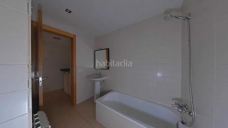 Foto da6a0a82-ee9b-4fe7-b93a-5925d7846ddf. Appartement dans Barri dels Escriptors Salt