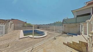 Xalet  Carrer de la parada gran. Tarragona, (tarragona). "okupado" (no se puede visitar ni hipote