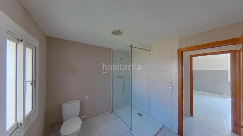 Foto 7d83bbdb-8f8d-4637-bf4c-456634d70051. Chalet , (). "okupado" (no se puede visitar ni hipotecar). en Tarragona