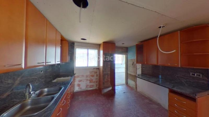 Foto aa14c2d2-861f-4334-830d-58821cb2880a. Chalet , (). "okupado" (no se puede visitar ni hipotecar). en Tarragona