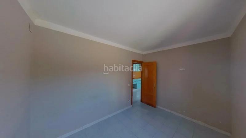 Foto aec4ec36-4350-4280-b656-8b577cda7f3f. Chalet , (). "okupado" (no se puede visitar ni hipotecar). en Tarragona