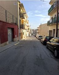 Flat  Carrer ramon y cajal. Tordera (barcelona). sin posesión (no se puede visitar ni hipote