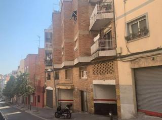 Appartement  Carrer de l'autonomia. Badalona (barcelona). sin posesión (no se puede visitar ni hipot