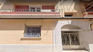 Flat  Carrer del marquès de comillas. Tortosa (tarragona). "okupado" (no se puede visitar ni hipotecar