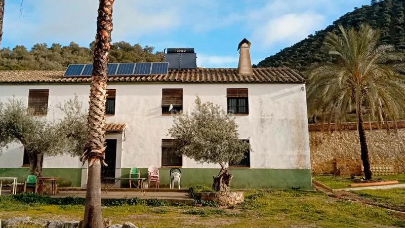 Foto 055de882-ad6f-438b-b71b-d9d8696de2c0. Fondo rustico in Obejo