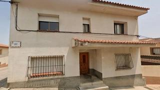 Casa  Calle oliva. Borox (toledo). sin posesión (no se puede visitar ni hipotecar).