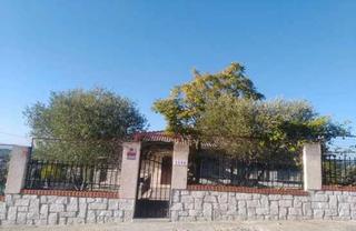 Xalet  Calle mariano benlliure. Casar de escalona (toledo). "okupado" (no se puede visitar ni hi