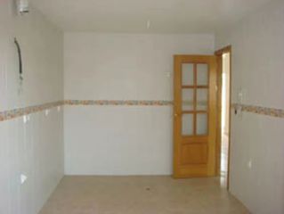 Casa adossada  Calle jacinto benavente. Alguazas (murcia). "okupado" (no se puede visitar ni hipotecar).