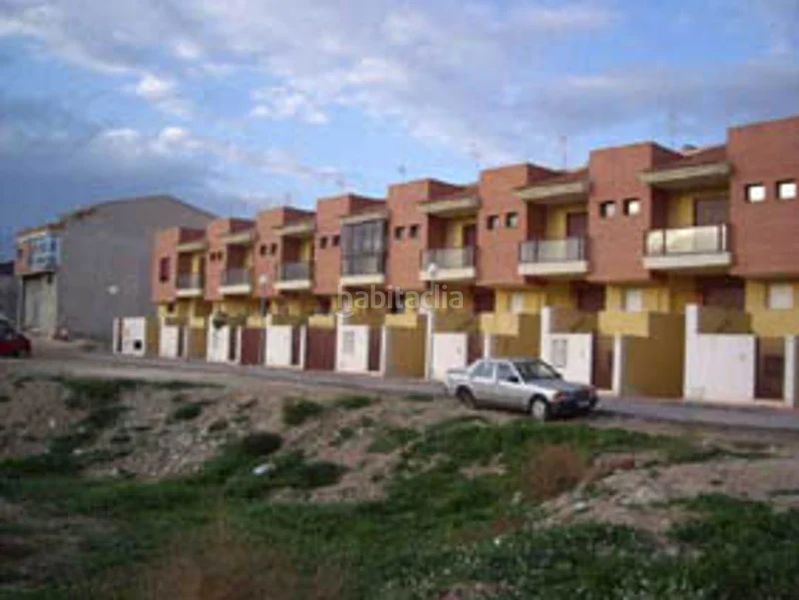Foto d84d678c-2052-431e-99ca-27d318a18a67. Casa adossada a Alguazas