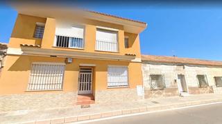Piso  Calle cuatro amigos. Cartagena (murcia). "okupado" (no se puede visitar ni hipotecar)