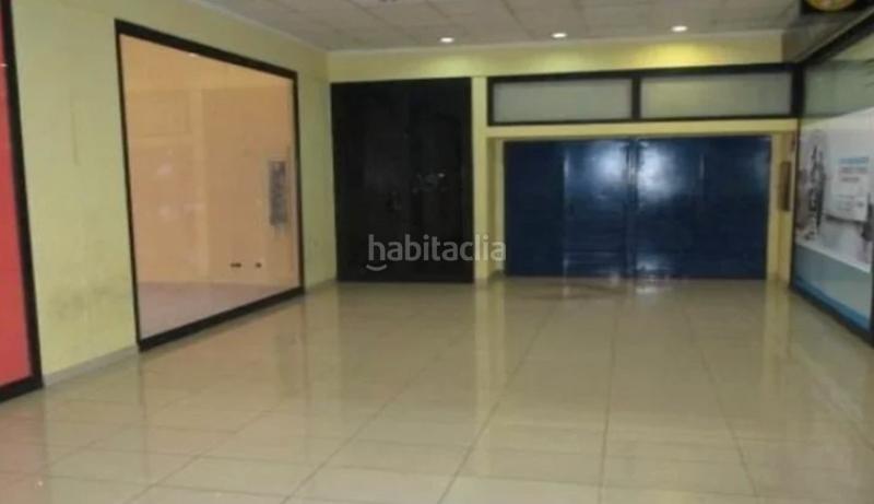 Foto 43681e2a-59ea-4847-af77-455df9ffb450. Locale commerciale in Avenida Alemania-Italia Villarreal / Vila - real