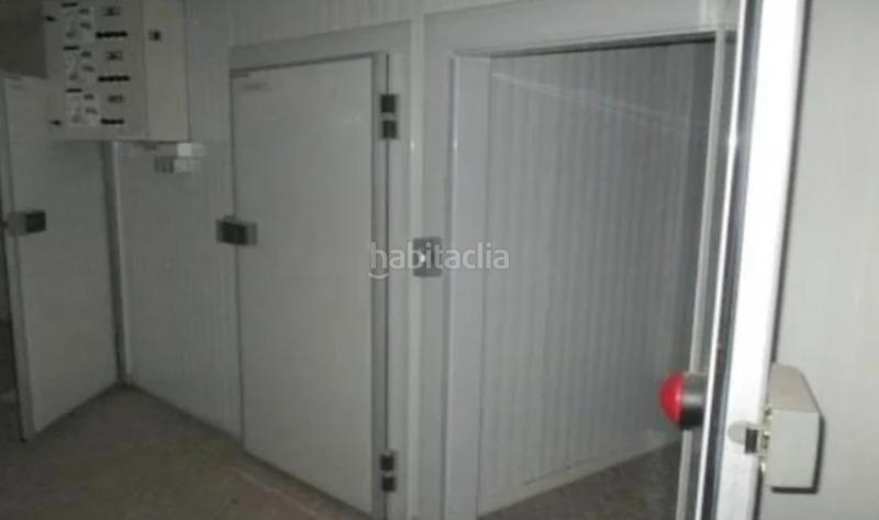 Foto cd19783f-9d27-480f-9a72-62b67ec3d7fd. Locale commerciale in Avenida Alemania-Italia Villarreal / Vila - real