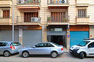 Business premise  Carrer del roser. Local en palma de mallorca, (l'olivera). c/ roser (cruz roja).