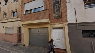 Pis  Carrer de bonavista. Badalona (barcelona). sin posesión “ocupado” (no se puede visita