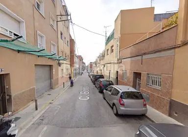 Foto 7924bbe0-0b8c-4ddc-8e0e-e18a7efb1e1e. Pis a Sant Crist Badalona