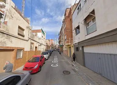 Foto c2d16762-de3a-43ec-83b1-948ee14e9bbd. Pis a Sant Crist Badalona