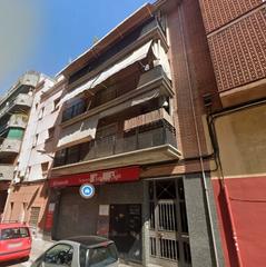 Piso  Carrer d'argullós. Barcelona (barcelona). sin posesión “ocupado” (no se puede visit