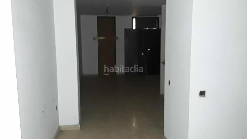 Foto 5dd8d40d-adfc-446e-82c3-6860d7ca7891. Piso (barcelona). "okupado" (no se puede visitar ni hipotecar). en Manresa