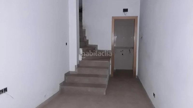 Foto c09fa0ef-3dda-4bfb-9e09-aa26bd9feea5. Piso (barcelona). "okupado" (no se puede visitar ni hipotecar). en Manresa