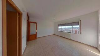Etagenwohnung  Carrer d'europa. Terrassa (barcelona). "okupado" (no se puede visitar ni hipoteca