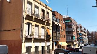 Pis  Calle de burgos. Madrid (madrid). "okupado" (no se puede visitar ni hipotecar).
