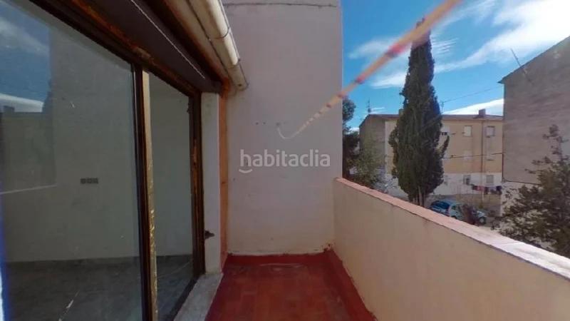 Foto 7fd6112a-a849-4bc0-82ed-a9de1d63f296. Piso (alicante). "okupado" (no se puede visitar ni hipotecar). en Villena