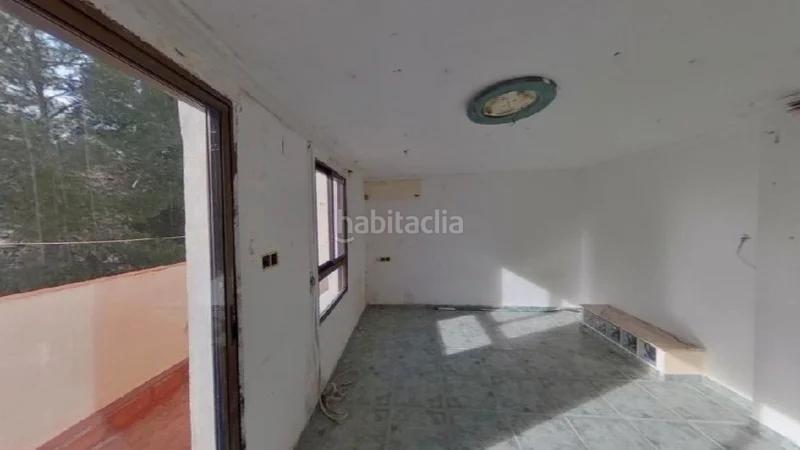 Foto 90e0f71f-9389-4415-83c5-ba4c07d63032. Piso (alicante). "okupado" (no se puede visitar ni hipotecar). en Villena