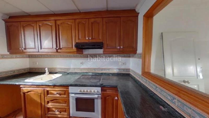 Foto c3393969-8b60-48a7-86d8-0d5ceaa00da0. Piso (alicante). "okupado" (no se puede visitar ni hipotecar). en Villena