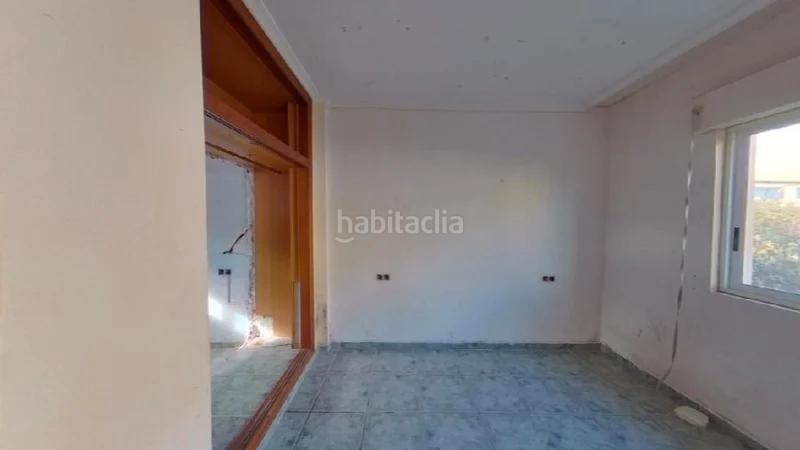 Foto e984ebe5-7126-45ca-891b-13e94d427237. Piso (alicante). "okupado" (no se puede visitar ni hipotecar). en Villena