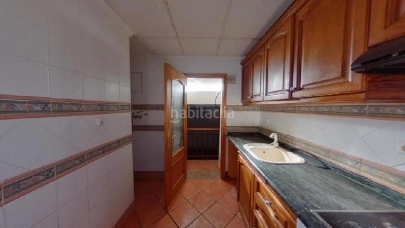 Foto fe34c357-5bb8-4b67-b7ae-14dcc6b6c4e4. Piso (alicante). "okupado" (no se puede visitar ni hipotecar). en Villena