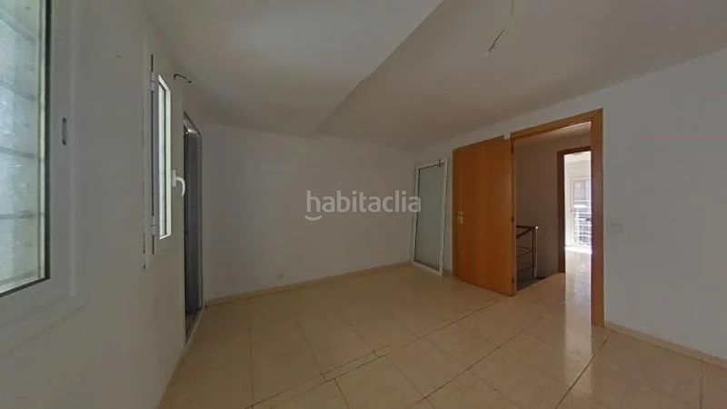 Foto 966d3de3-a4ee-4b80-a3bd-a41478be8bce. Pis a La Salut Badalona
