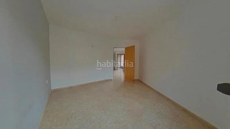 Foto cd1e5923-3334-44d6-b93f-e75f90567efb. Piso (barcelona). "okupado" (no se puede visitar ni hipotecar). en Mataró