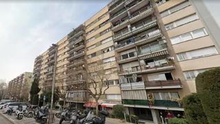 Pis  Avinguda de can cabanyes. Rubí (barcelona). "okupado" (no se puede visitar ni hipotecar).