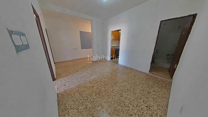 Foto cceeceff-31a1-4047-9223-e8b884cc0a2a. Appartement dans La Plata Sevilla